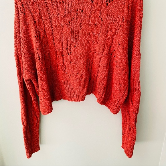 Free People Cropped Cowl Neck Pullover Knit Sweater Red Sz Medium - Picture 9 of 9